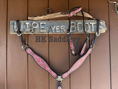 Chocolate/Pink Skull Tack Set